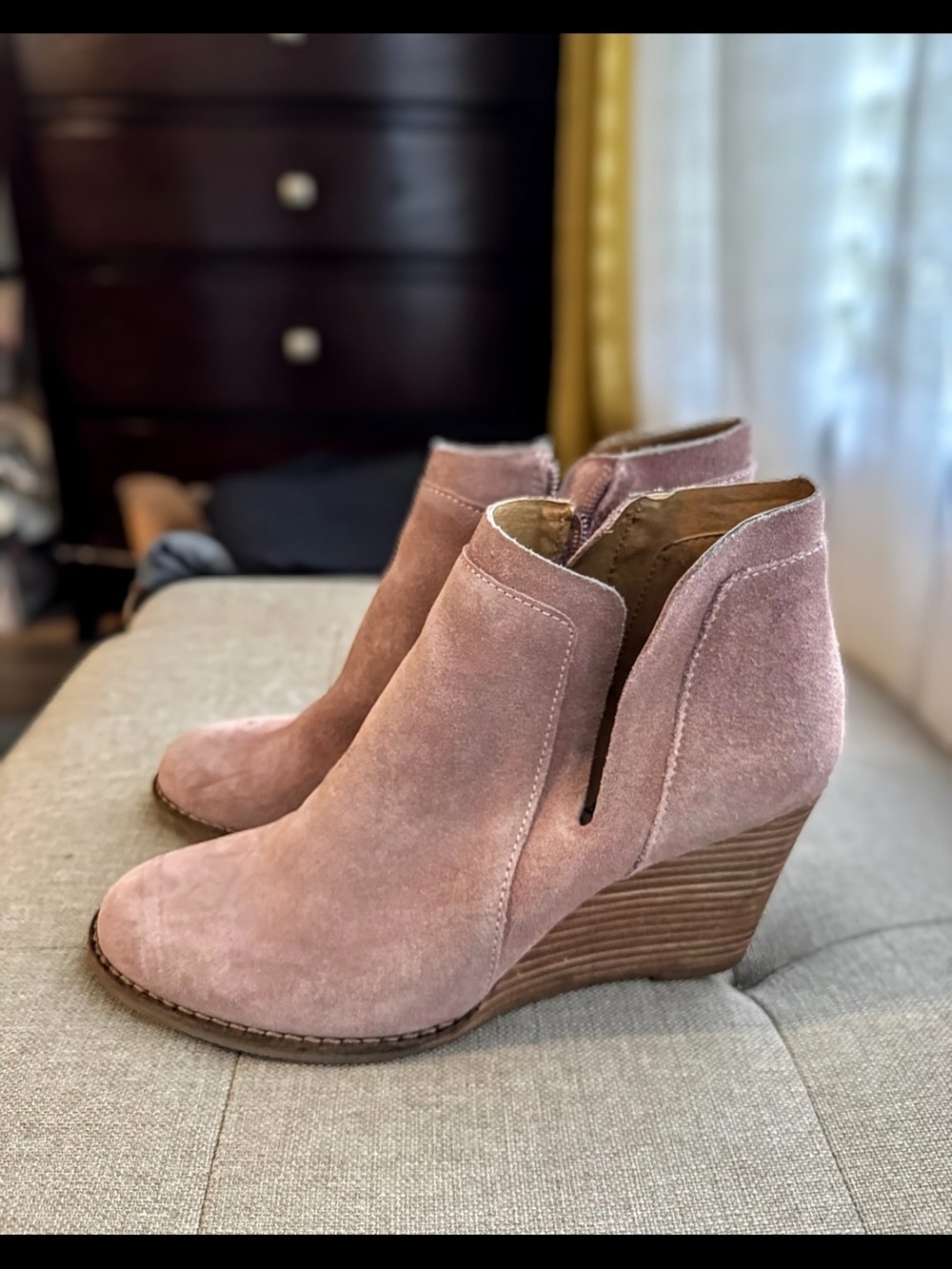 Women’s Blush Suede Wedge Ankle Booties 8.5